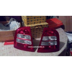 Štop lampa Škoda Octavia I  limuzina od 2000  Štop lampe Škoda Octavia I 2000- leva desna original