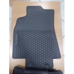 Gumene-patosnice-MERCEDES-W169-A-CLASS-2005-2012-Gumene-patosnice-MERCEDES-A-KLASA-W169-gumene-patosnice-Schweizer-MERCEDES-W169-gumene-patosnice